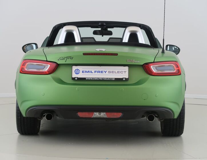 Fiat 124 Spider 14