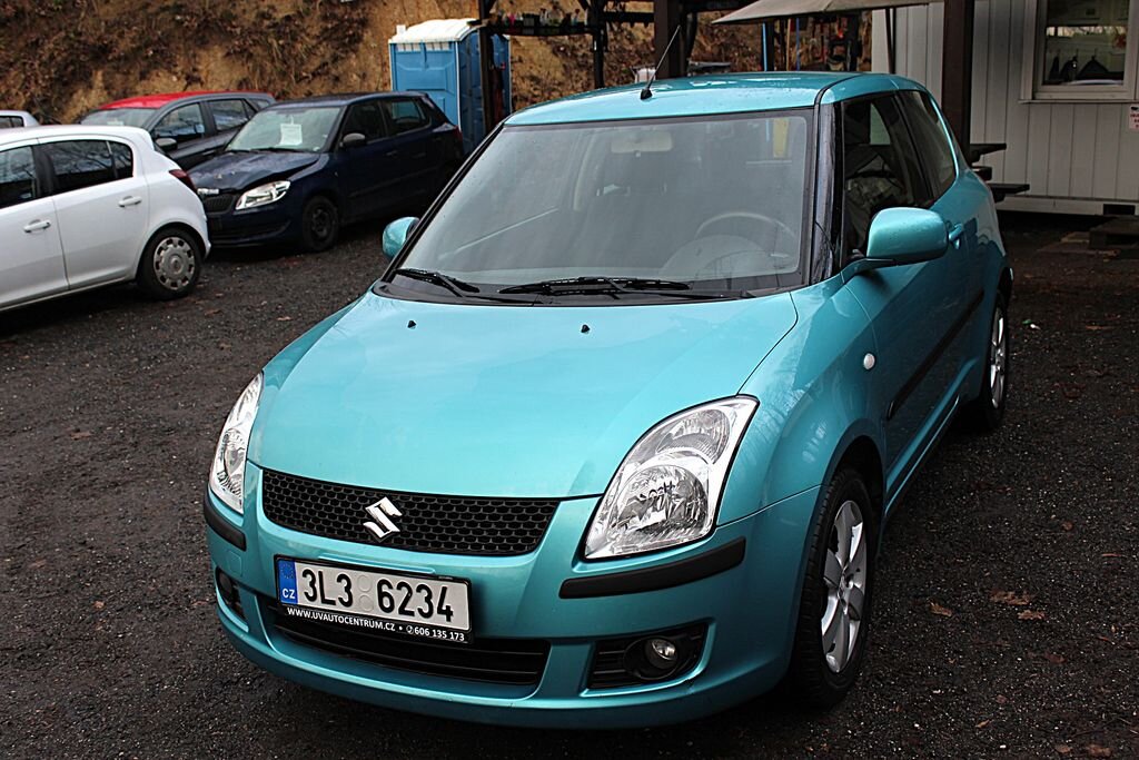 Suzuki Swift Hatchback 1,3 l 67 kw