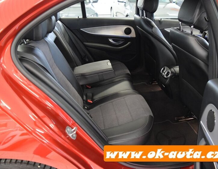 Mercedes-Benz Třídy E Sedan 0,0 110 kw