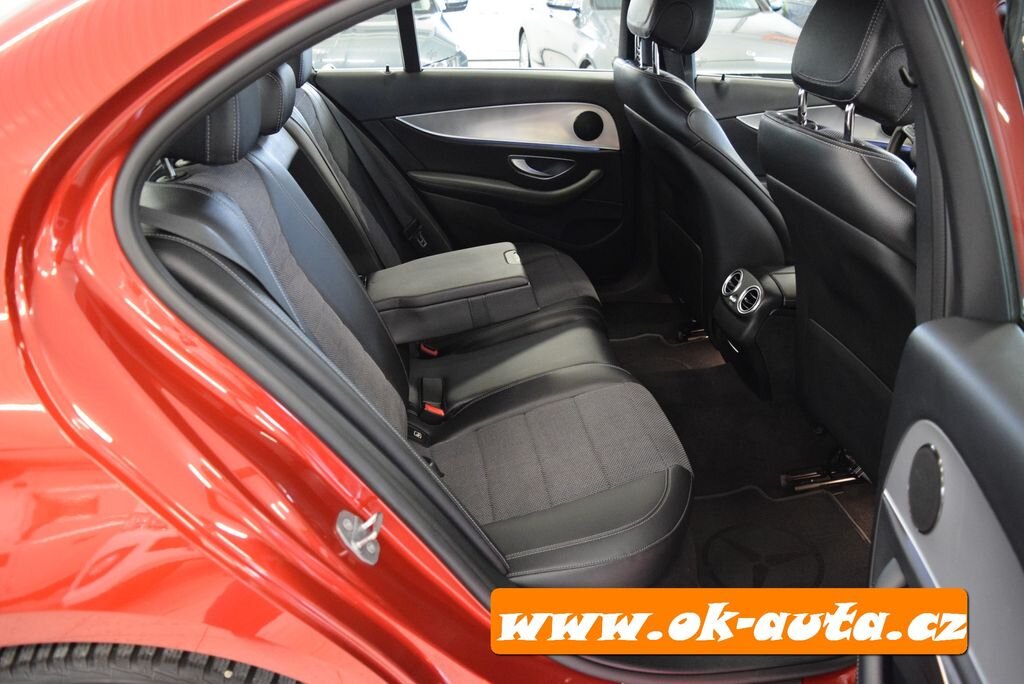 Mercedes-Benz Třídy E Sedan 0,0 110 kw