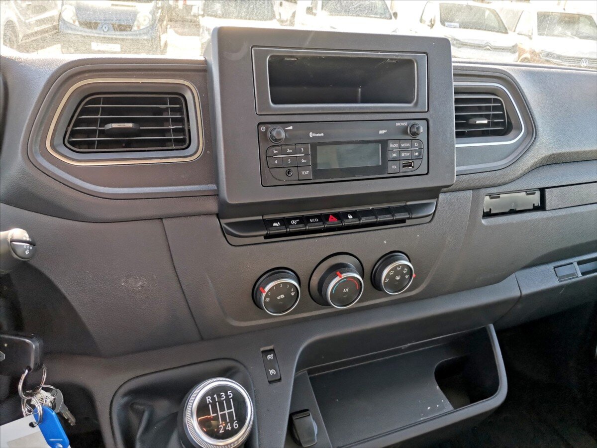 Renault Master Valník 2,3 l 120 kw