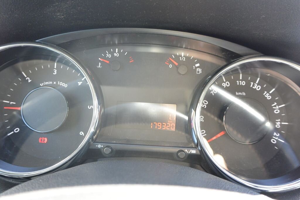 Peugeot 5008 MPV 1,6 l 88 kw