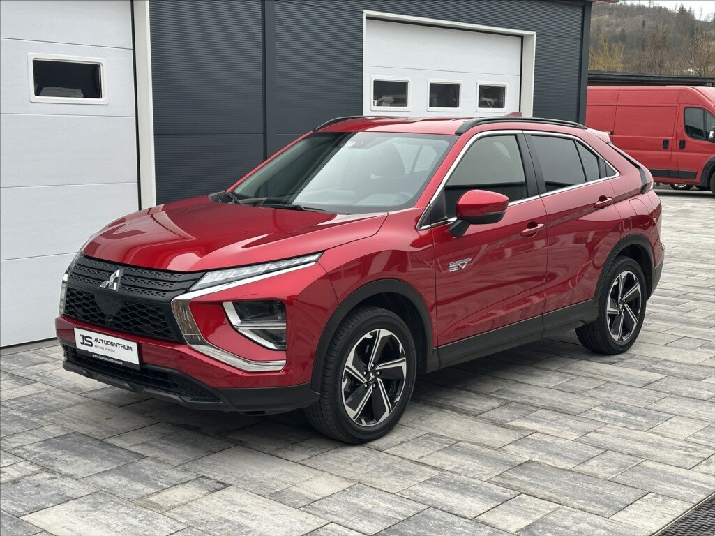 Mitsubishi Eclipse Cross SUV / Terénní 2,4 l 138 kw