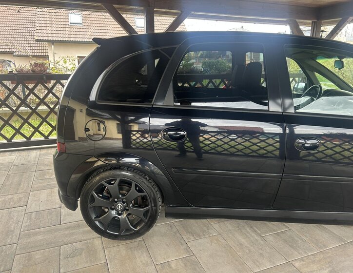 Opel Meriva Hatchback 1,6 l 132 kw