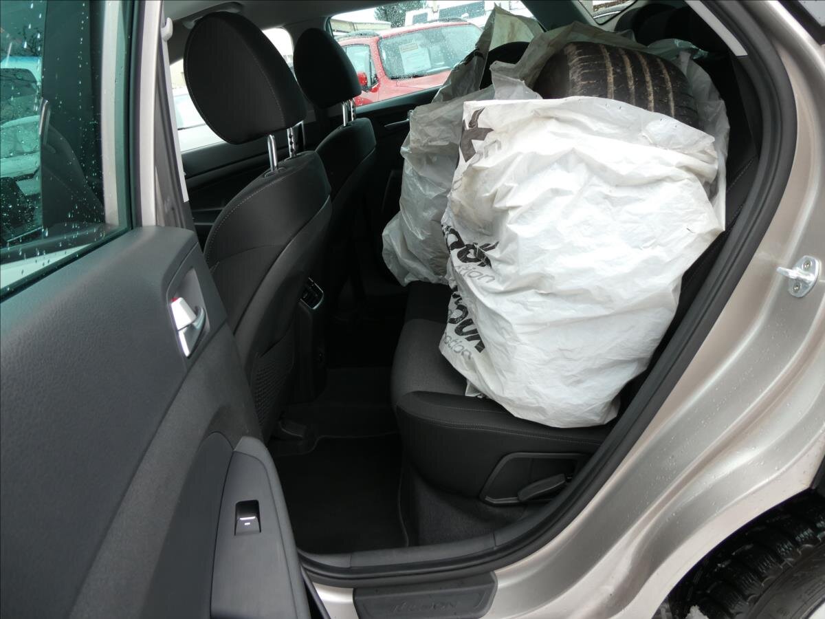 Hyundai Tucson SUV 1,6 l 85 kw