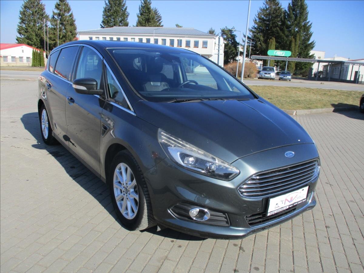 Ford S-MAX