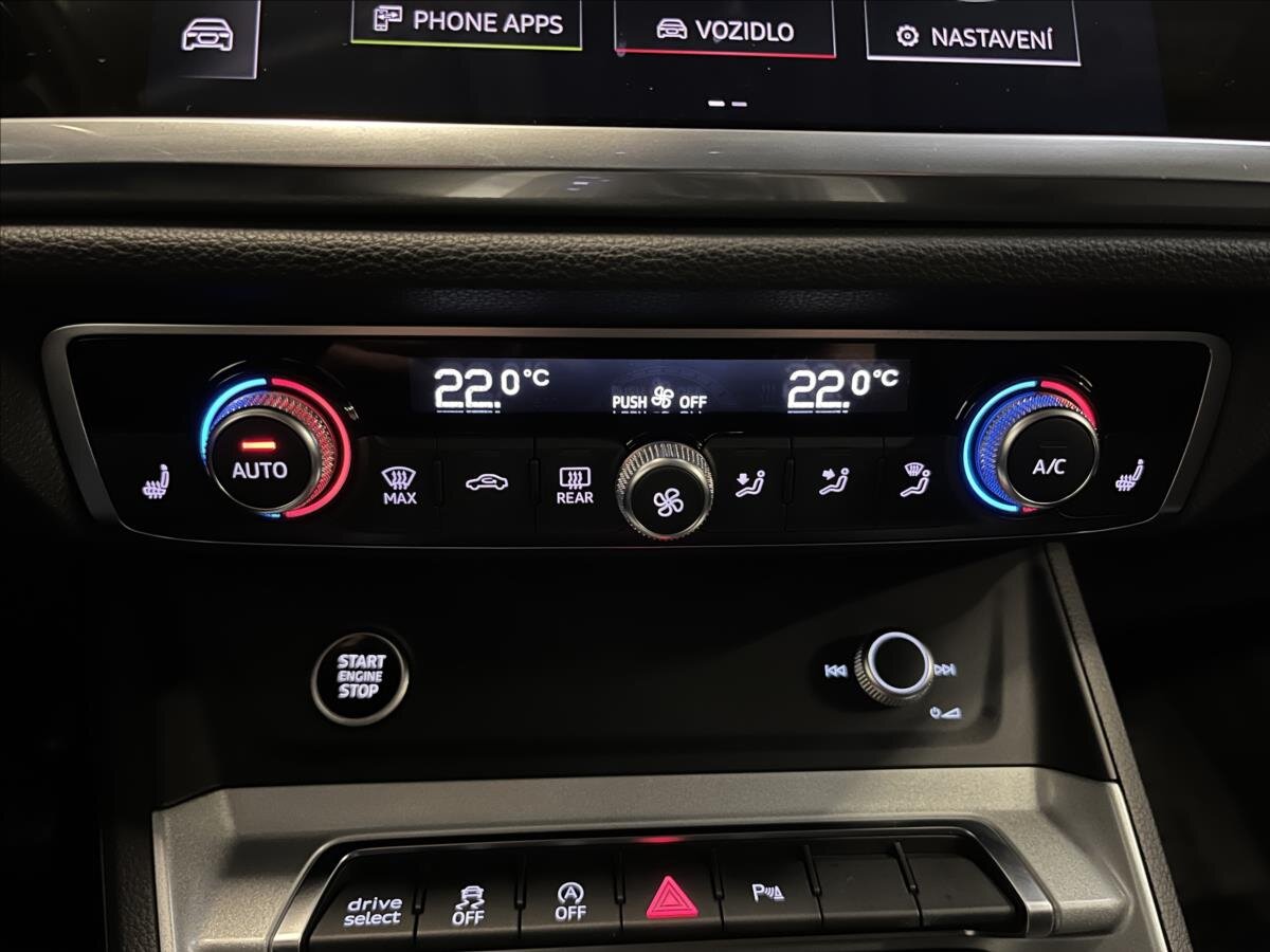 Audi Q3 SUV 1,5 l 110 kw