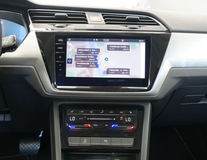 Volkswagen Touran 12