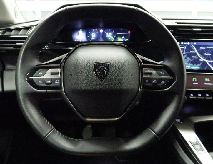 Peugeot 308 Kombi 1,2 l 96 kw