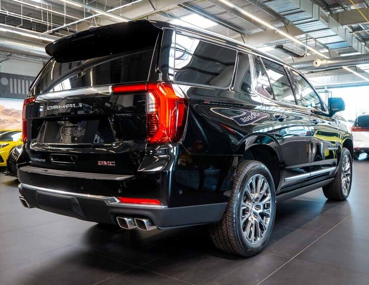 GMC Yukon SUV 6,2 l 313 kw