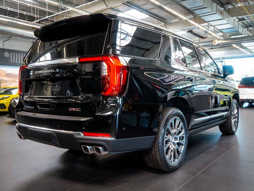 GMC Yukon SUV 6,2 l 313 kw