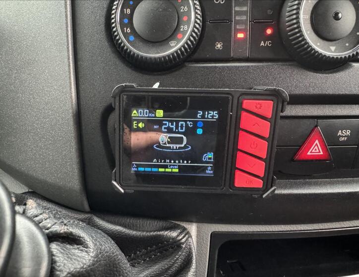 Mercedes-Benz Sprinter 16