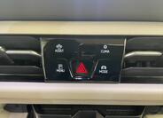 Volkswagen Multivan 16