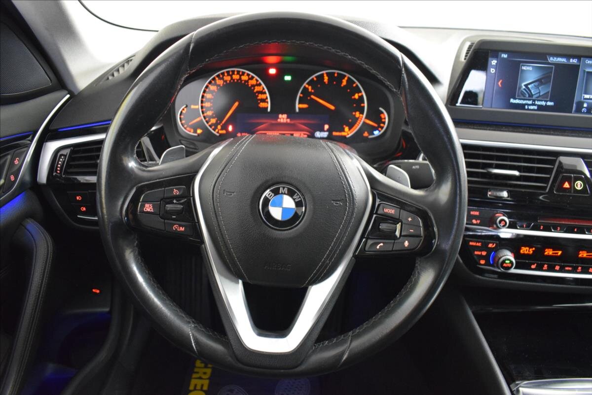 BMW Řada 5 Sedan / Limuzína 3,0 l 195 kw