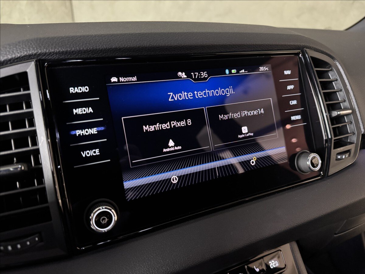 Škoda Karoq SUV 1,5 l 110 kw