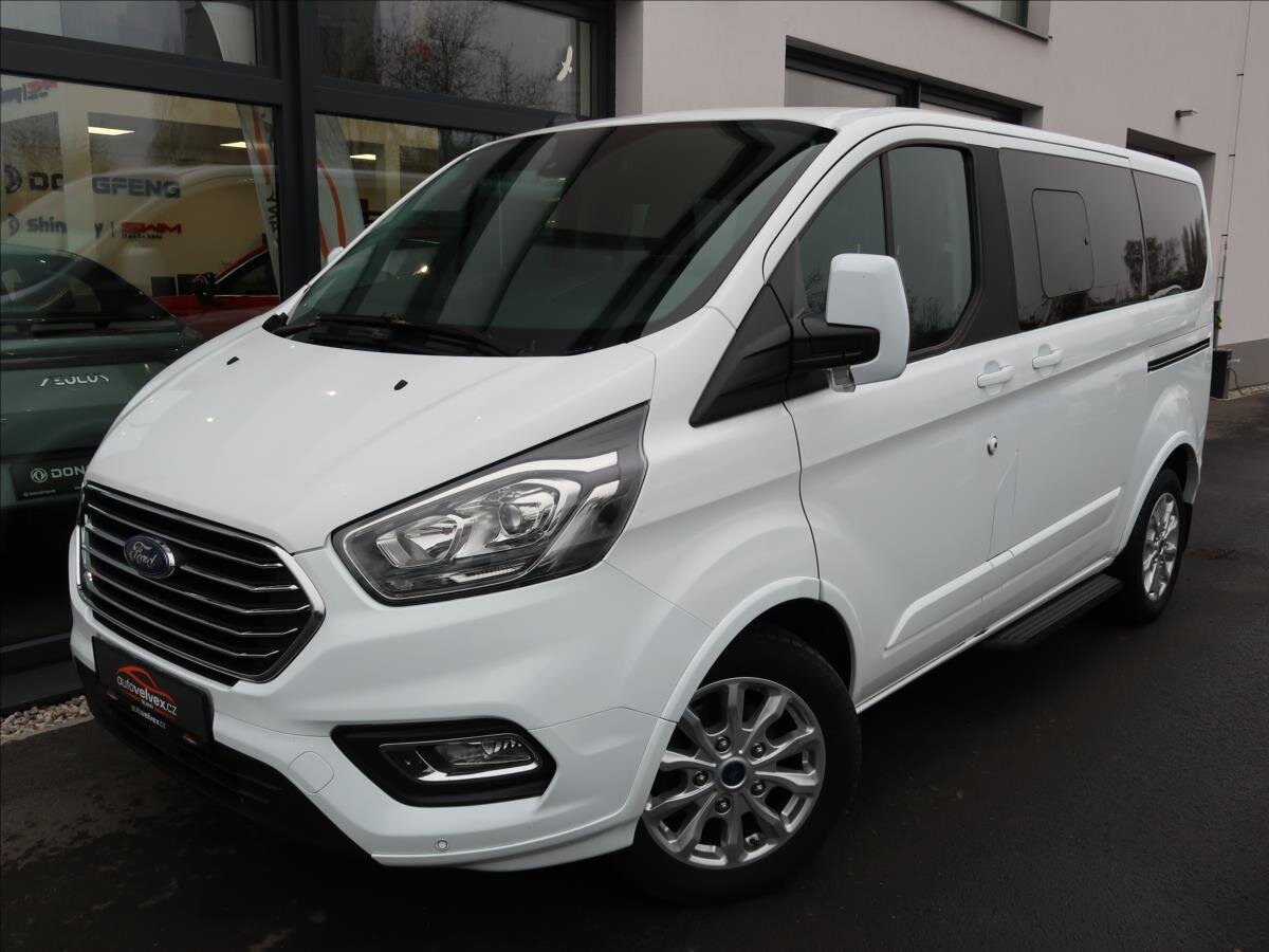 Ford Tourneo Custom MPV 2,0 l 96 kw