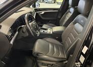 Volkswagen Touareg 21