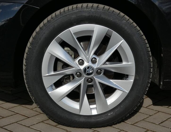 Škoda Octavia Kombi 2,0 l 110 kw