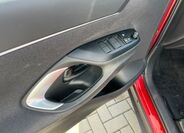 Toyota Yaris Cross 12