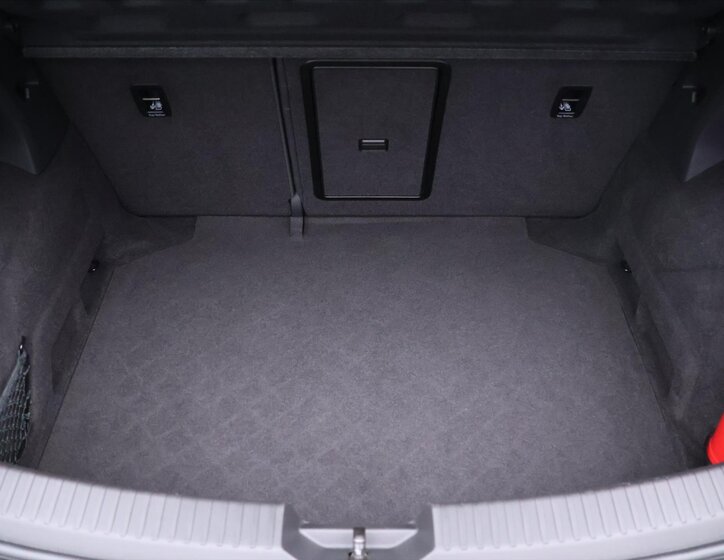 Seat Leon Hatchback 2,0 l 245 kw