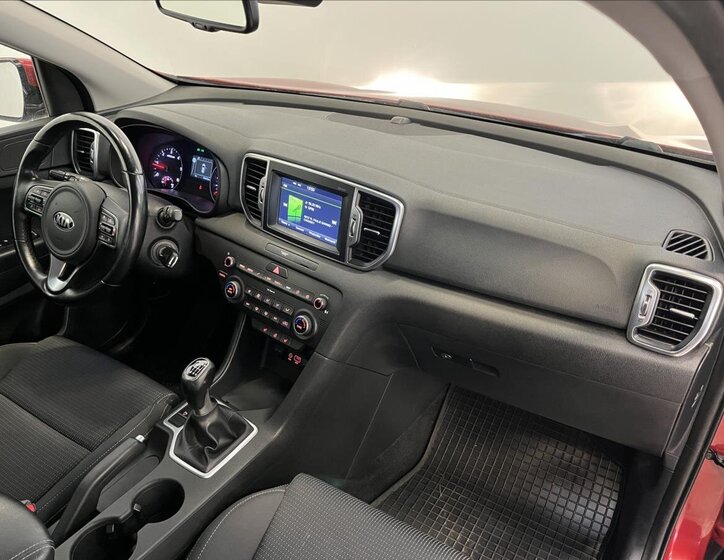 KIA Sportage SUV / Terénní 2,0 l 100 kw
