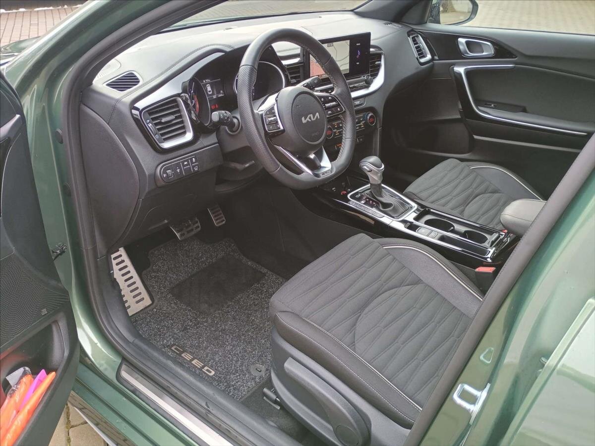 KIA ProCeed Kombi 1,5 l 103 kw