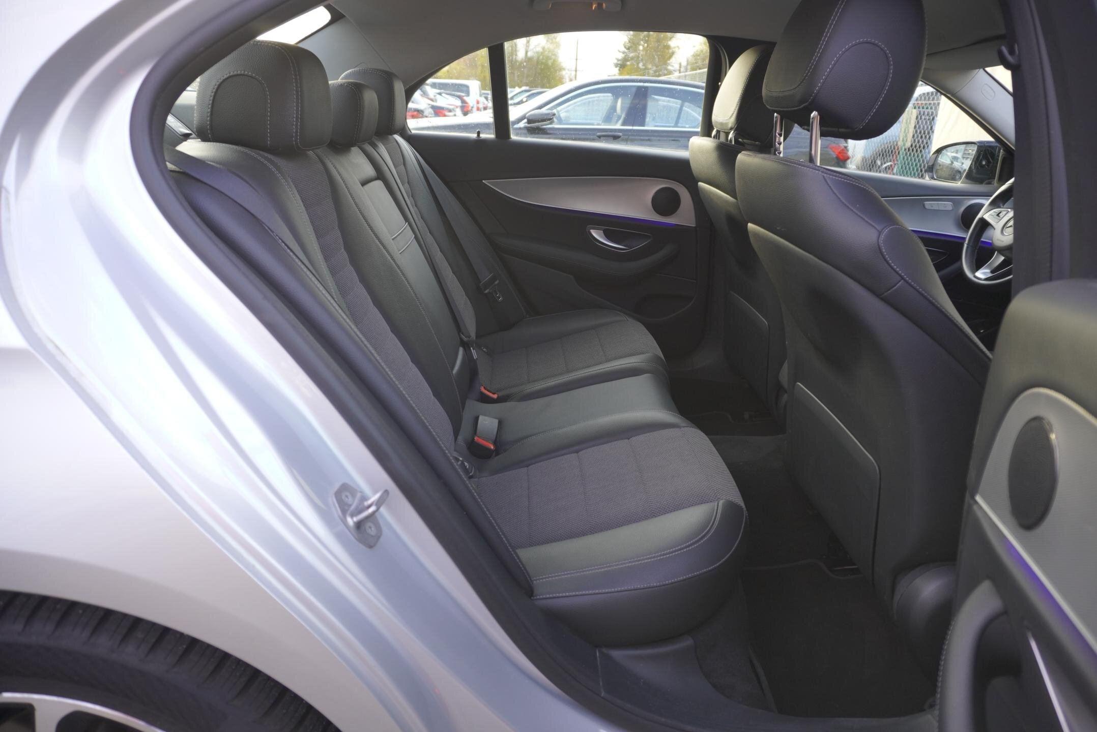 Mercedes-Benz Třídy E Sedan 2,0 l 180 kw