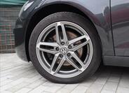 Volkswagen Golf 24