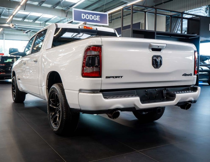 Dodge RAM 3
