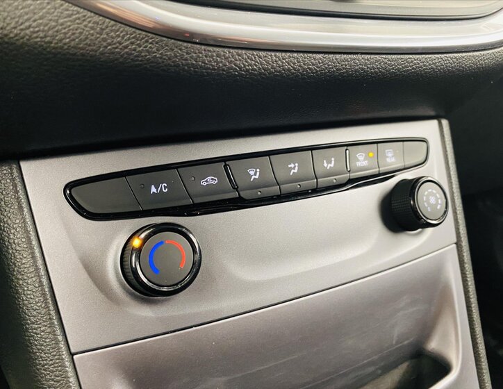 Opel Astra Hatchback 1,4 l 74 kw