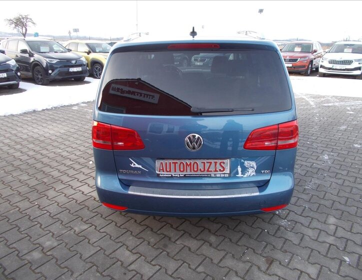 Volkswagen Touran 10