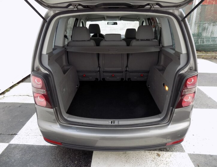 Volkswagen Touran Ostatní 2,0 l 103 kw