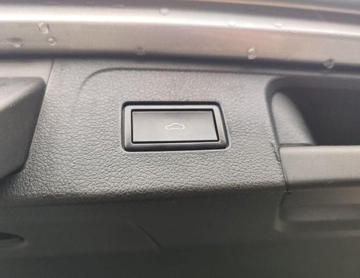 Volkswagen Passat Sedan 2,0 l 140 kw