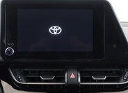 Toyota C-HR SUV 2,0 l 112 kw