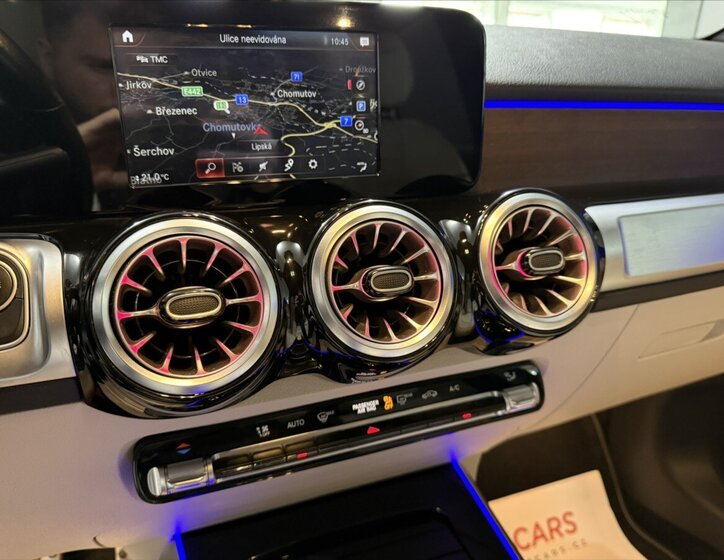 Mercedes-Benz GLB SUV / Terénní 2,0 l 110 kw