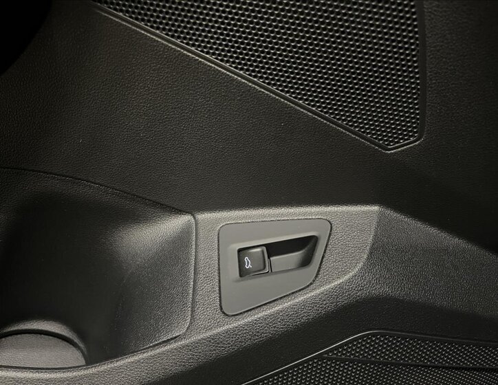 Škoda Karoq SUV / Terénní 2,0 l 110 kw