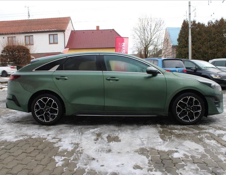 KIA ProCeed Kombi 1,5 l 103 kw