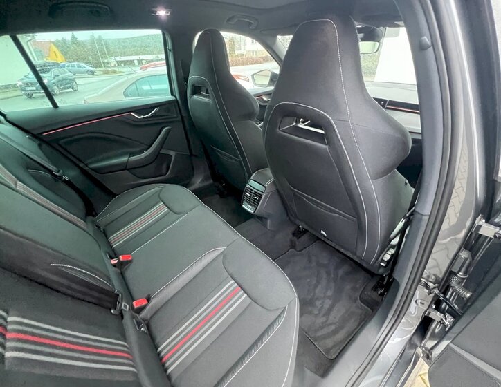 Škoda Kamiq Hatchback 1,5 l 110 kw