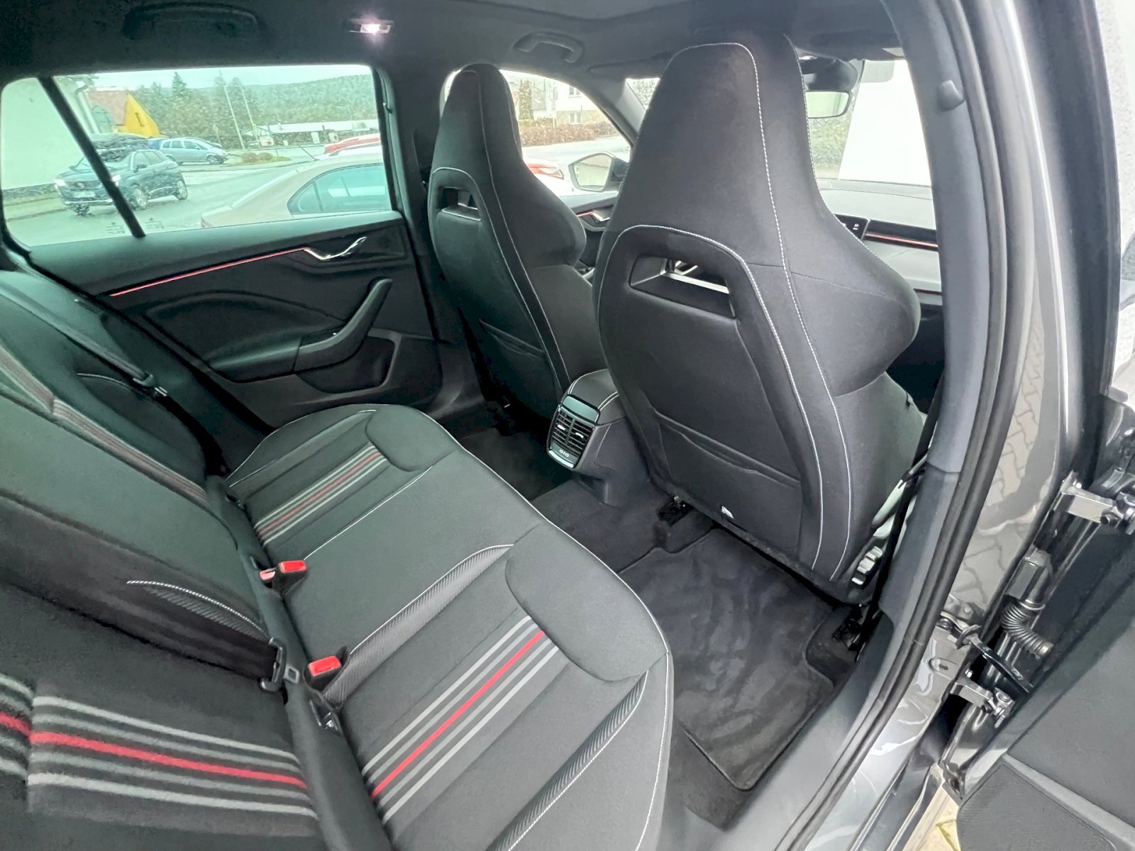 Škoda Kamiq Hatchback 1,5 l 110 kw