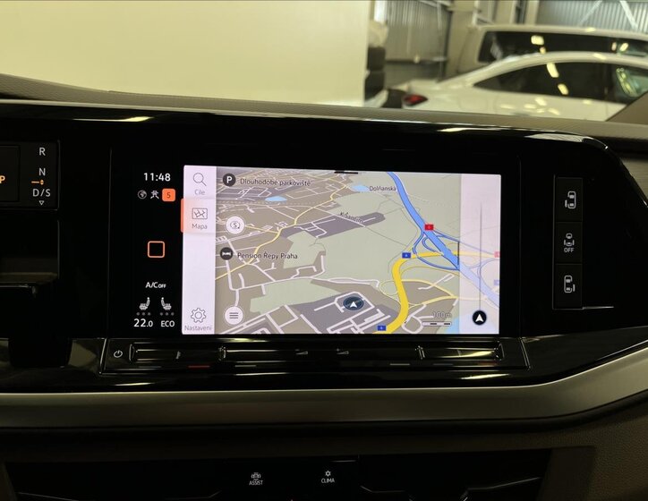 Volkswagen Multivan 11