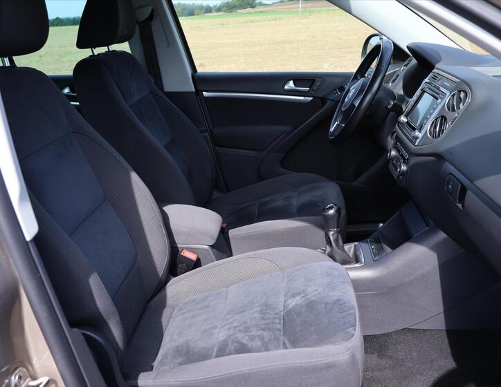 Volkswagen Tiguan 14