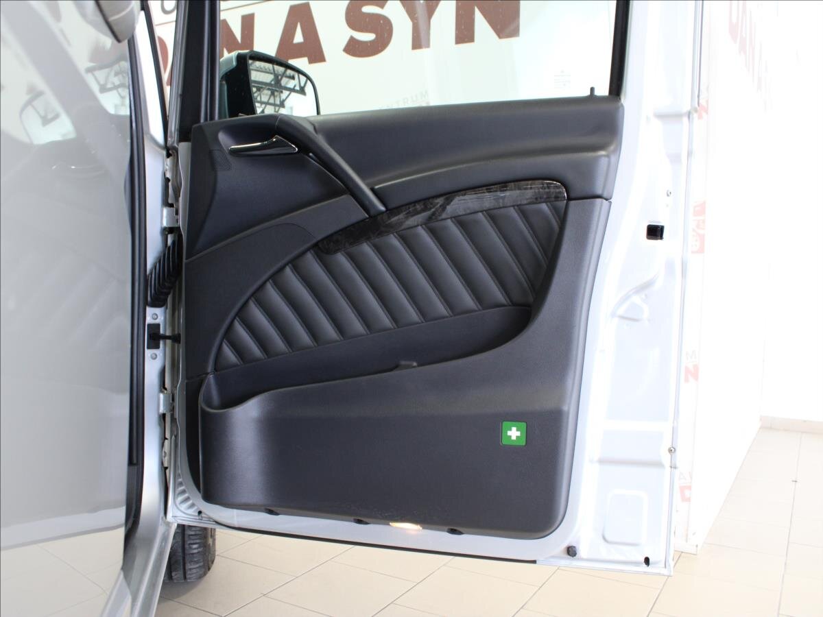 Mercedes-Benz Viano Kombi 3,0 l 165 kw