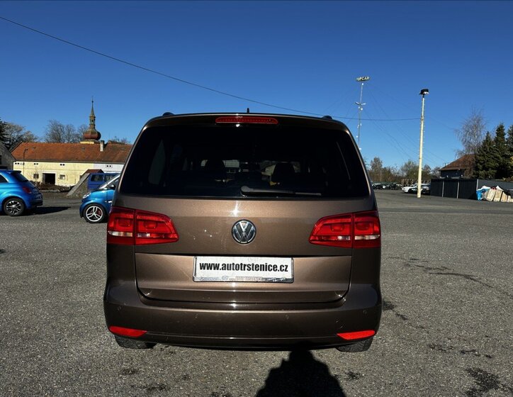 Volkswagen Touran MPV 1,2 l 77 kw