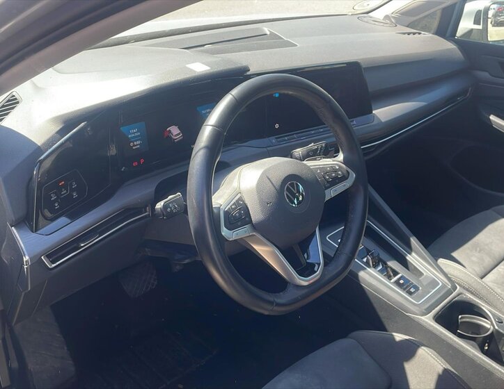 Volkswagen Golf Kombi 2,0 l 110 kw