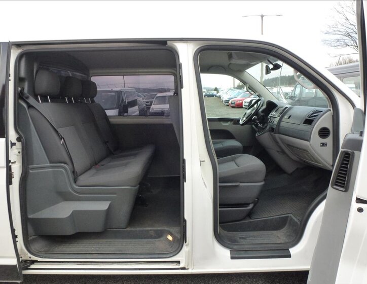 Volkswagen Transporter 17