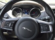 Jaguar F-Pace SUV 2,0 l 177 kw