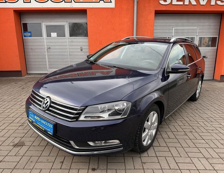 Volkswagen Passat Kombi 1,6 l 77 kw