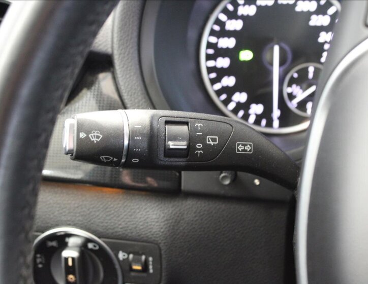 Mercedes-Benz Třídy B Kombi 1,6 l 90 kw