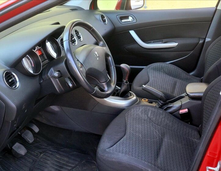 Peugeot 308 Kombi 1,6 l 88 kw