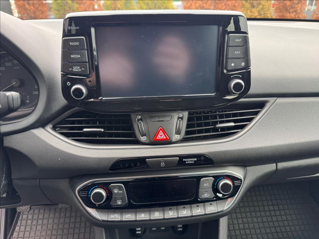 Hyundai i30 Kombi 1,4 l 103 kw